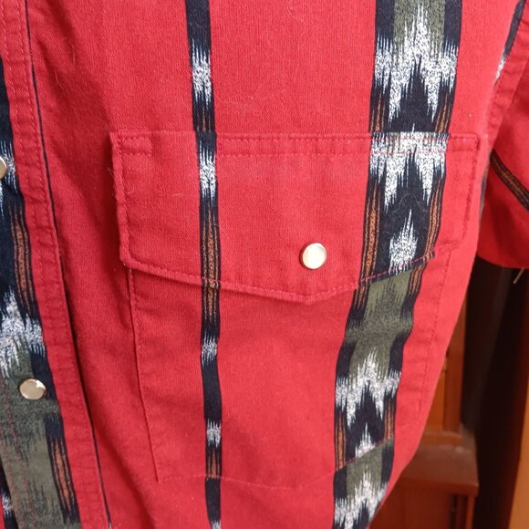 Large Vintage 90's Wrangler Western Shirt Red Stripe Ikat Print Cowboy Honduras - Picture 5 of 7